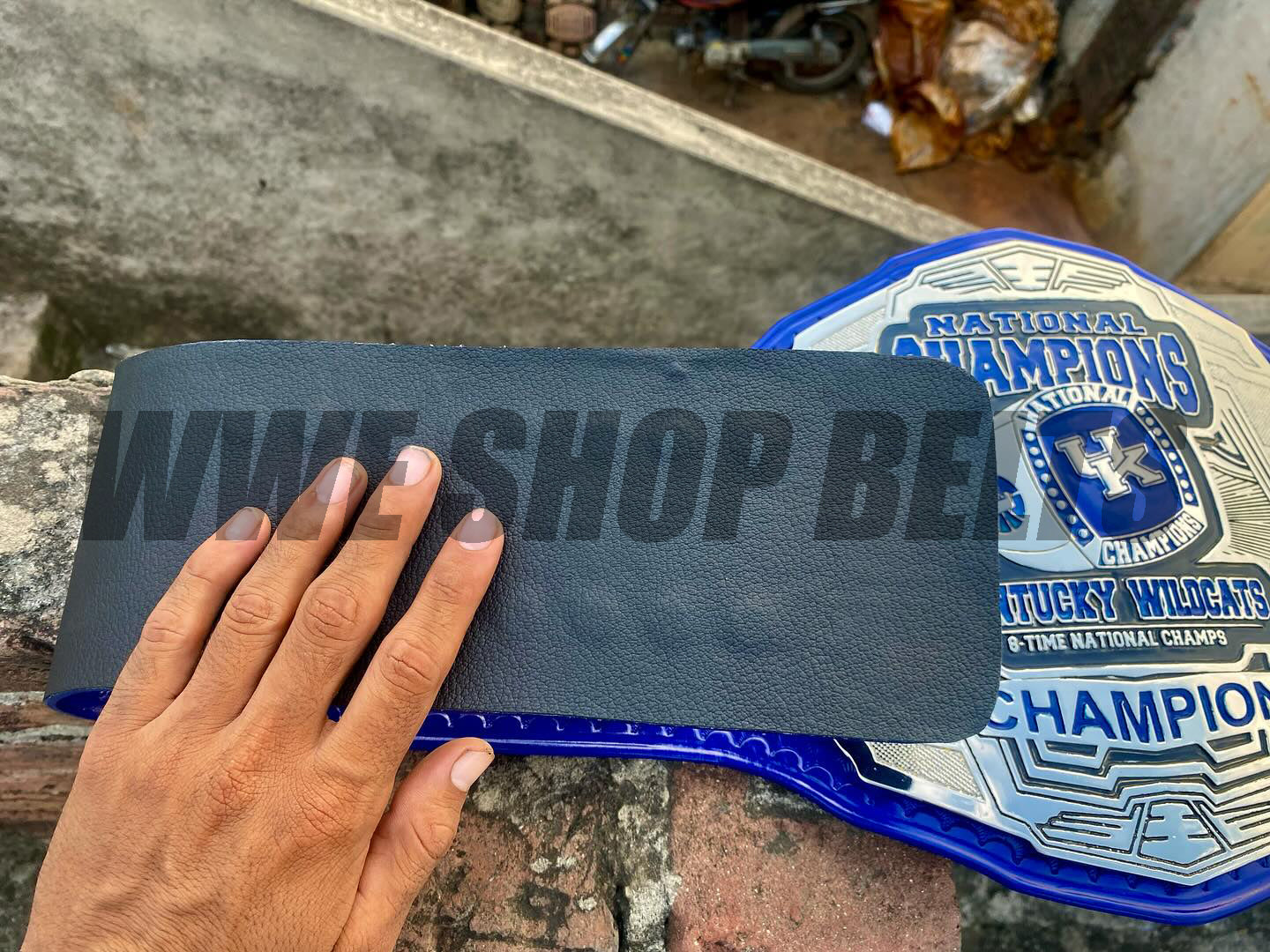 24K CNC Kentucky Wildcats National Champions Championship Belt – 8 Time NCAA Champs Collector Edition